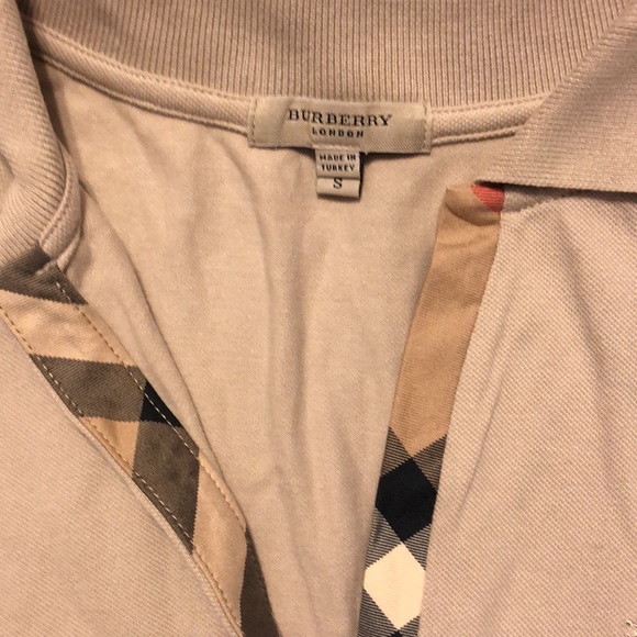 Burberry tan/khaki v-neck polo Sz Small - Picture 4 of 7